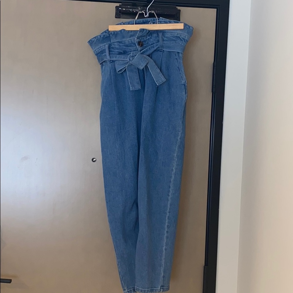 NWOT Paperbag Waist Jeans Who What Wear